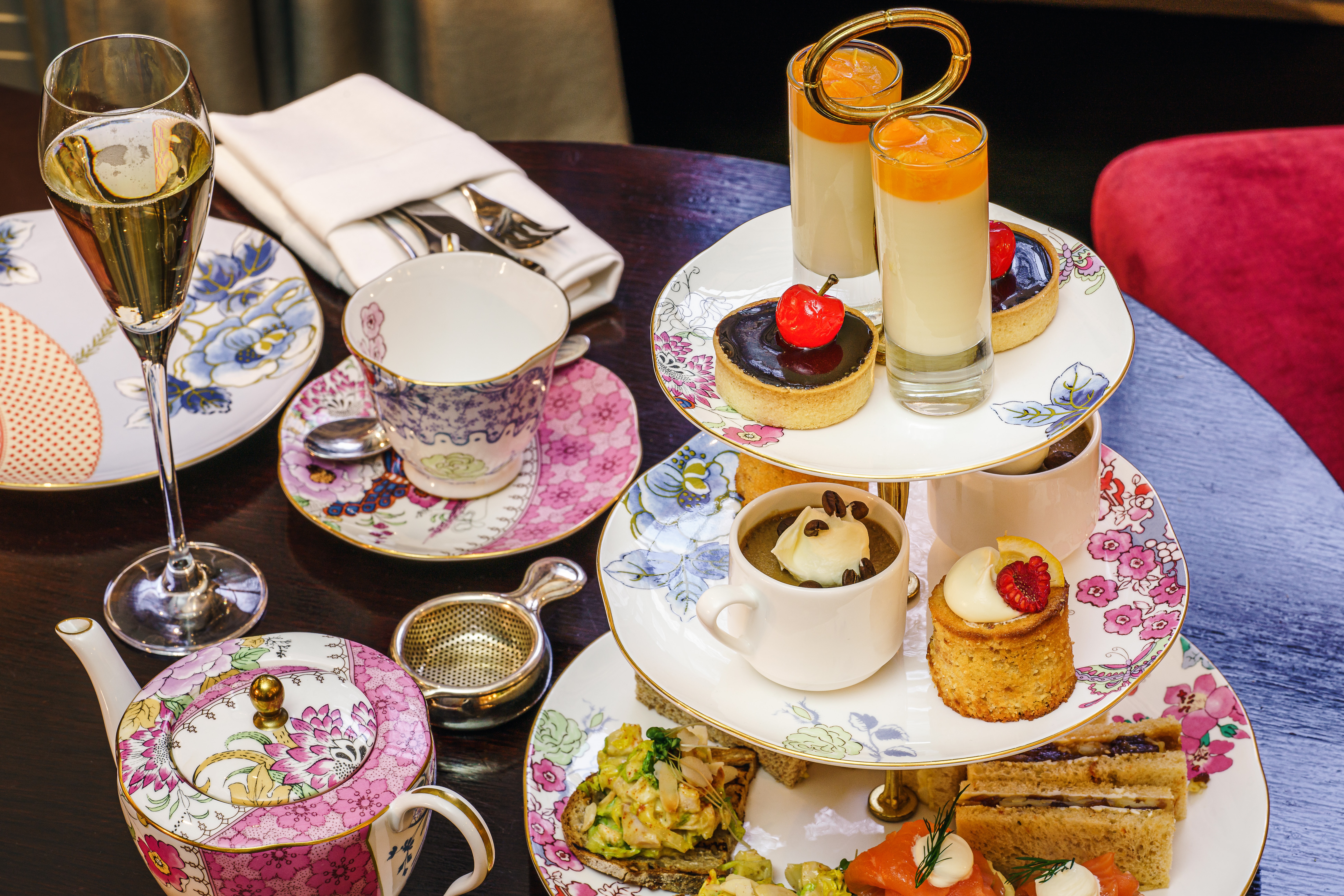 A Social History of English Afternoon Tea (Online)